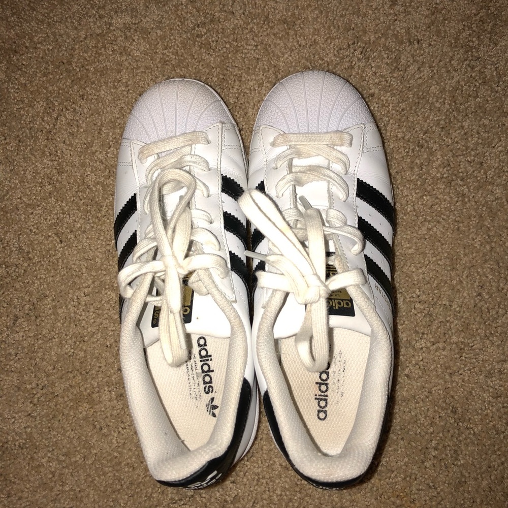 ADIDAS SUPPERSTARS